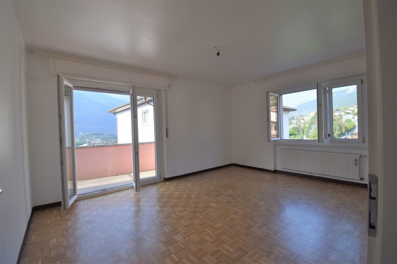 Veyras - Appartement lumineux de 3.5 pièces