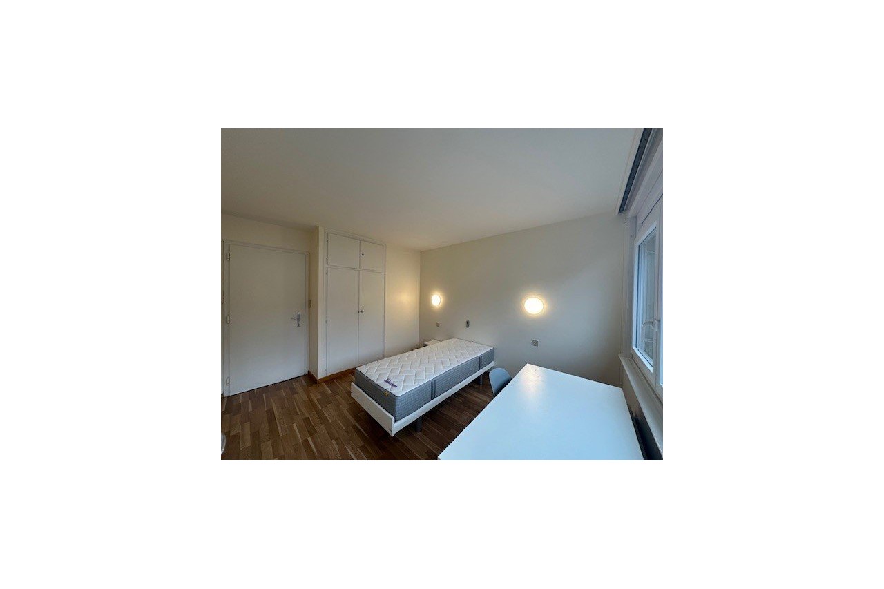Sierre - Grand appartement avec 5 chambres en colocation à louer