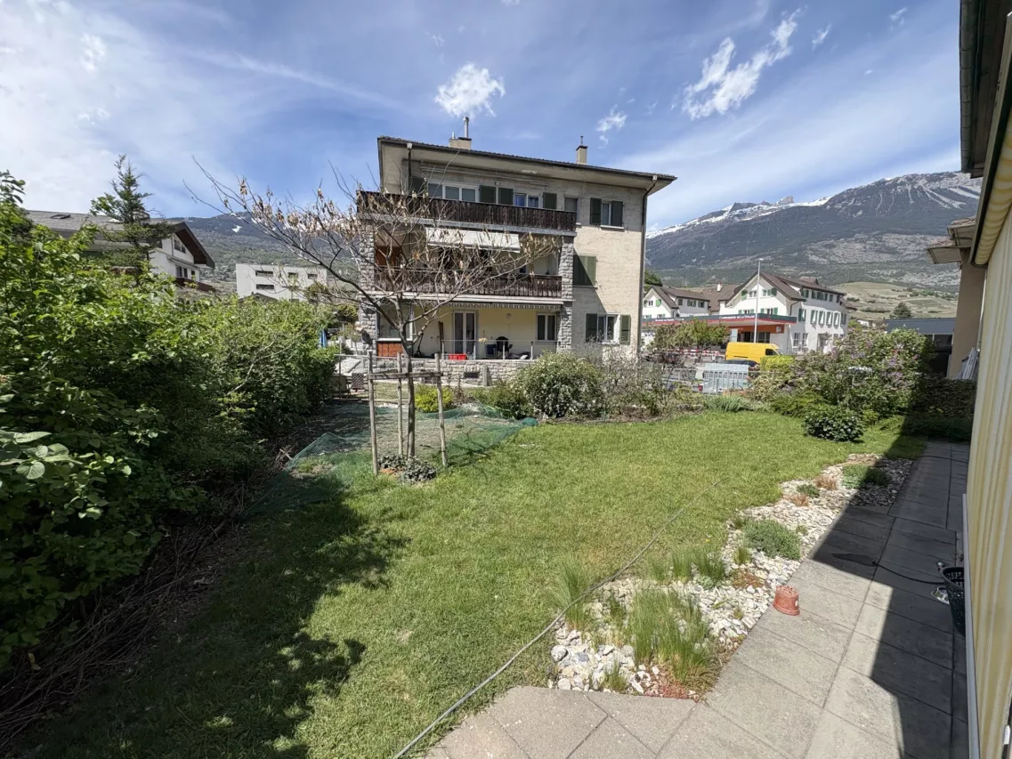 3.5 pièces rénové avec espace vert
