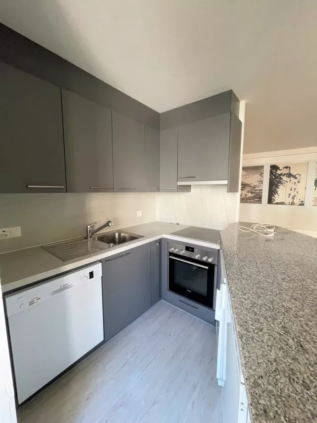Sierre - Chambre meublée à louer au centre ville de Sierre