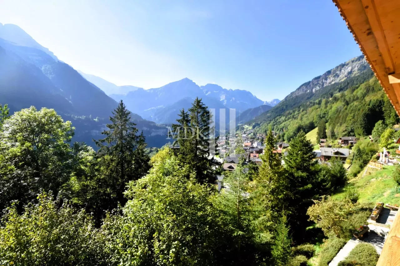 Chalet meublé à louer pour l'hiver 24-25 à Champéry !