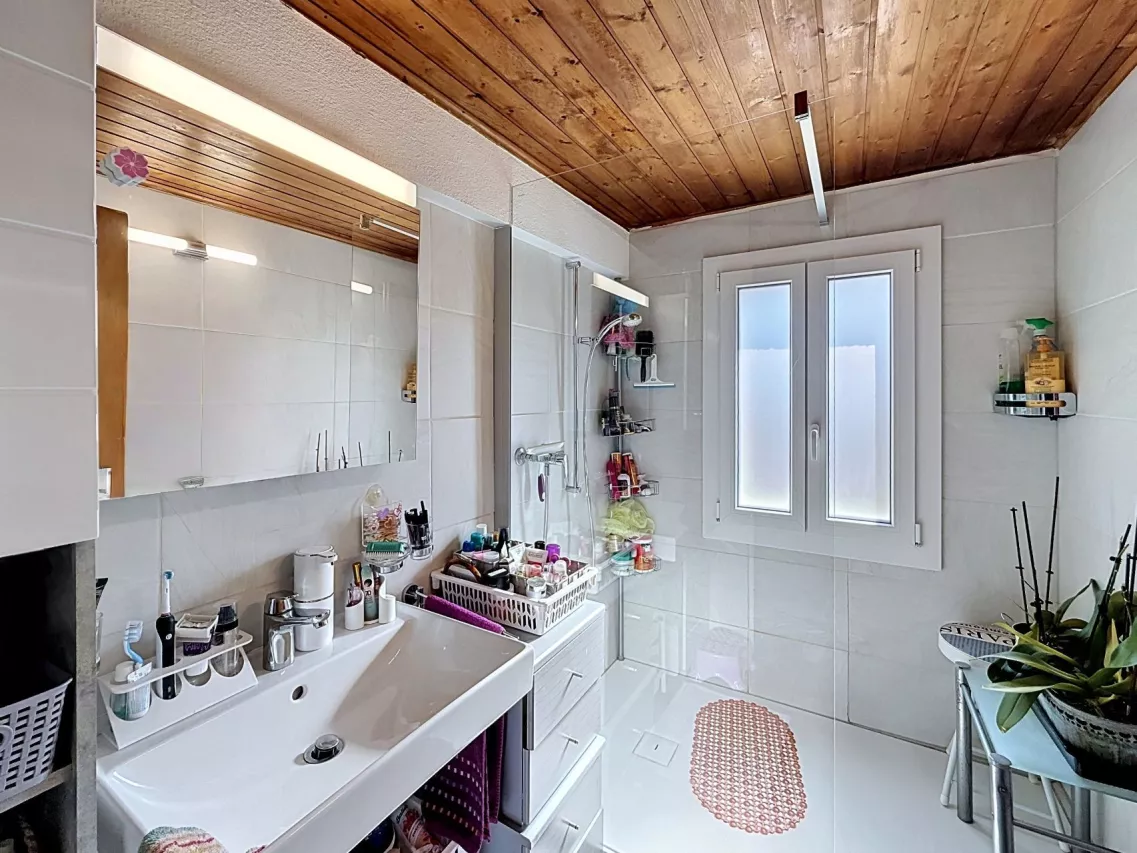 Authentique maison villageoise de 2 appartements