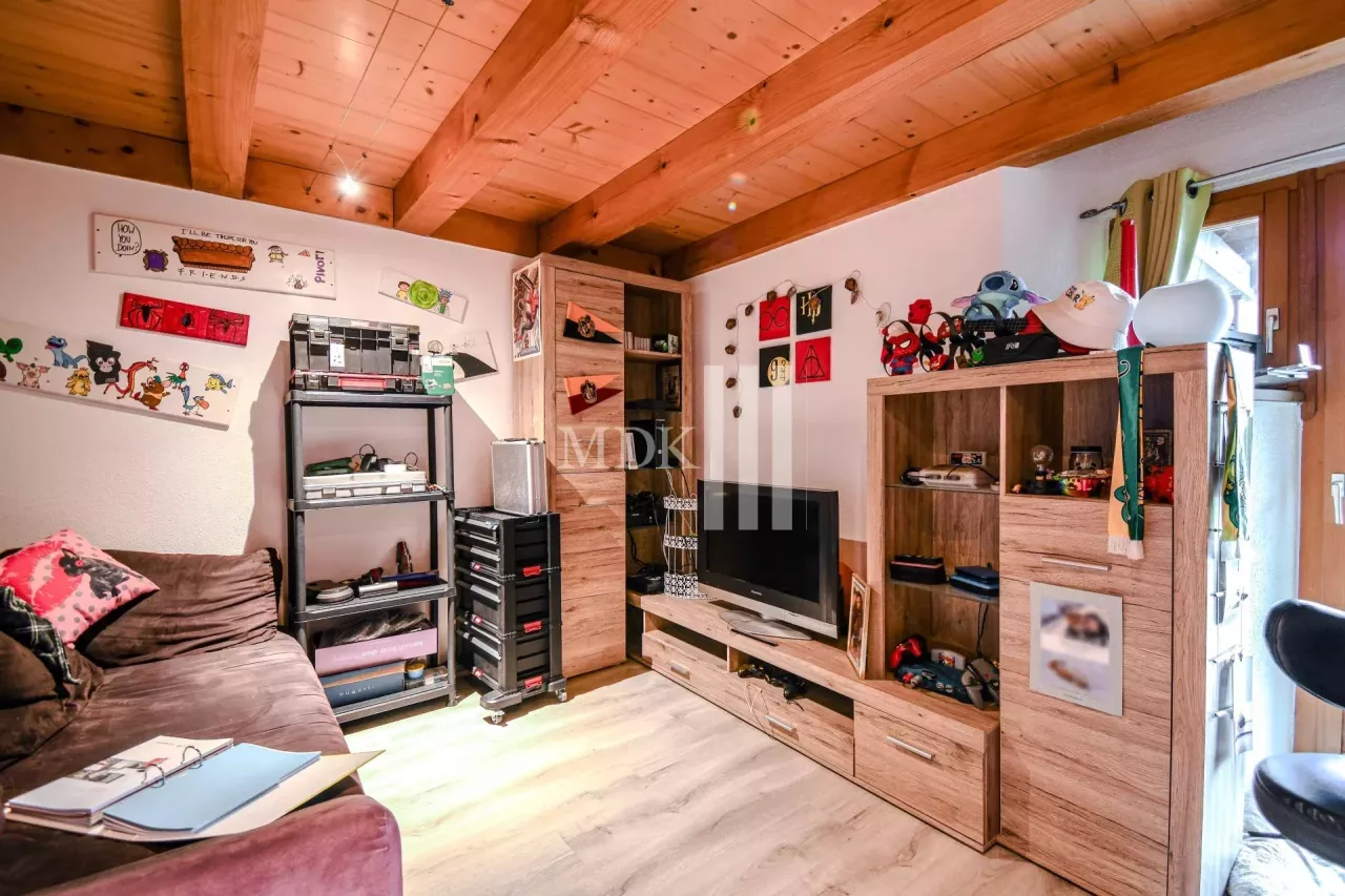 Authentique chalet de deux appartements