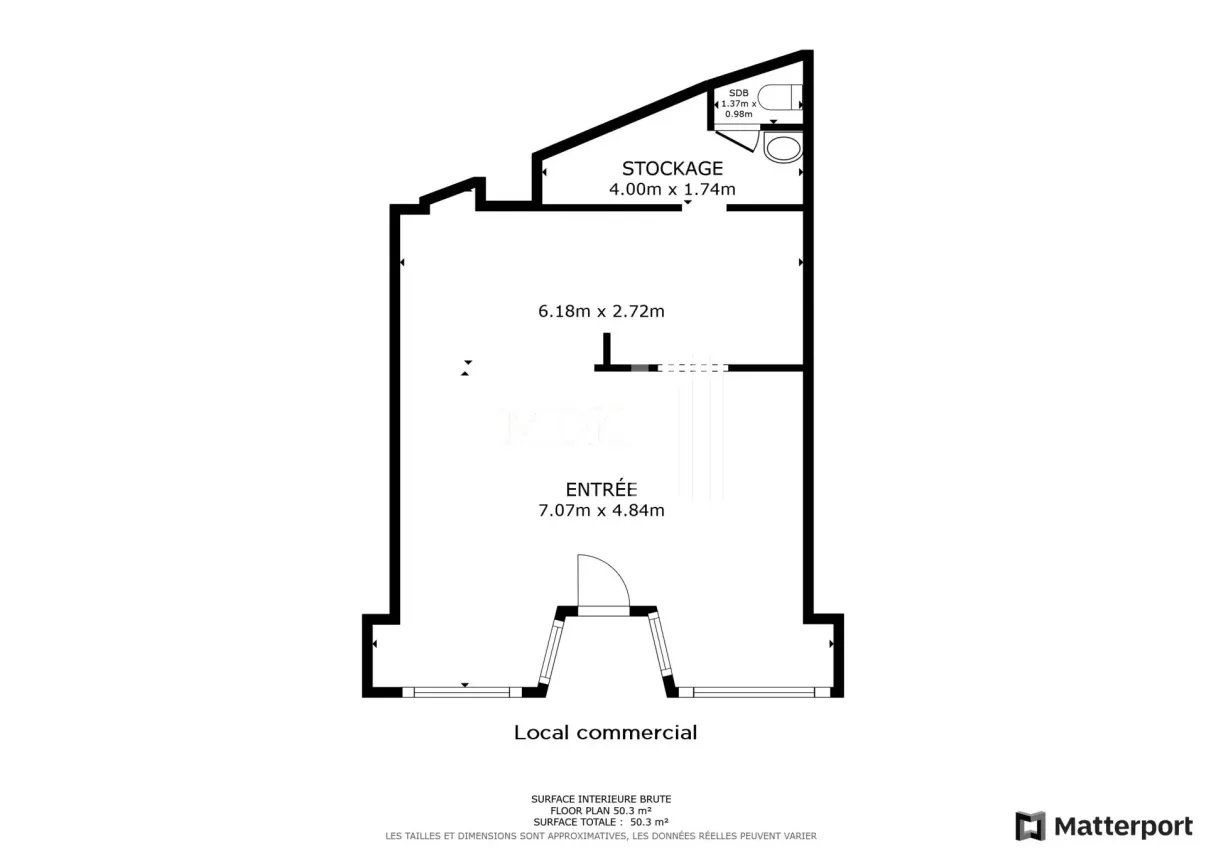 Magnifique chalet comprenant un appartement et un local commercial
