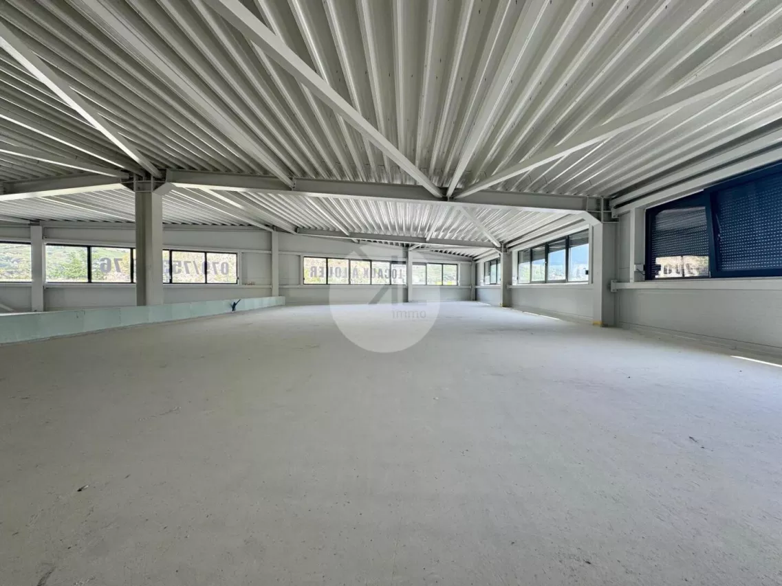 Artisanal 50 m2 à Granges VS