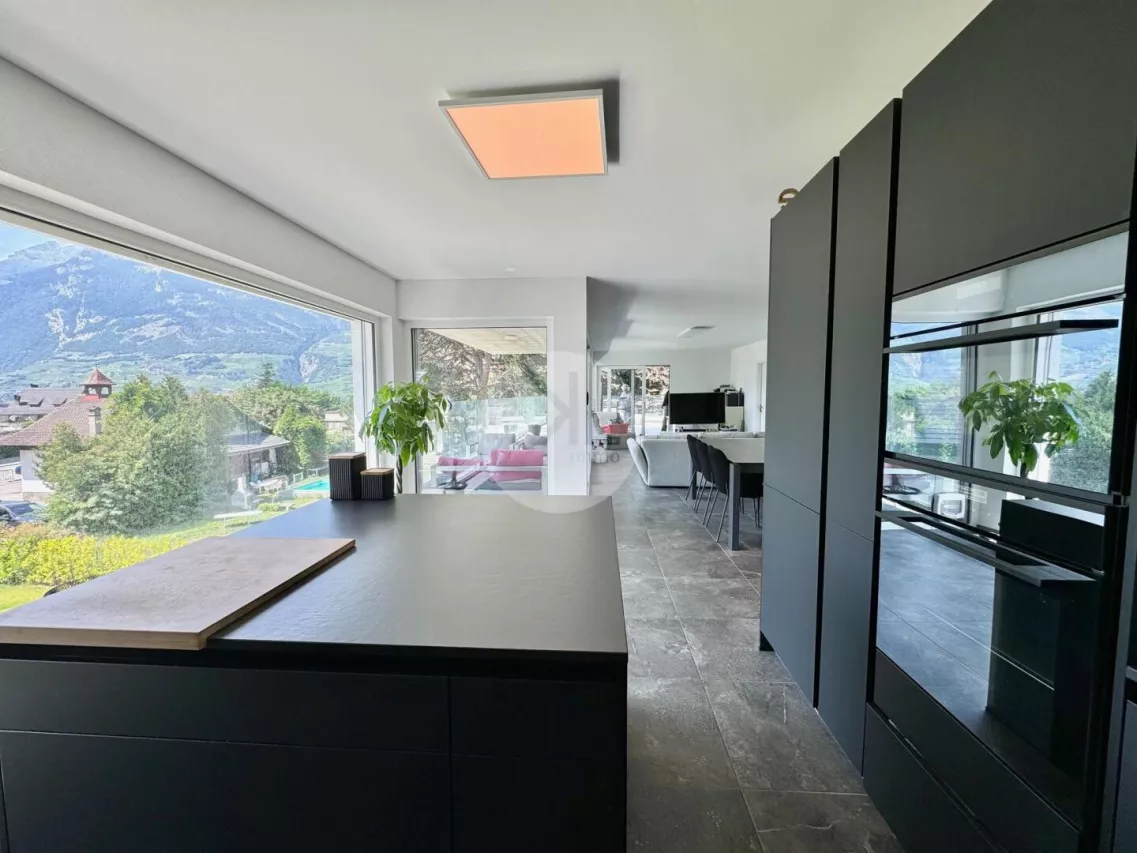 Riddes - Superbe, spacieux et lumineux avec grande terrasse et suite parentale