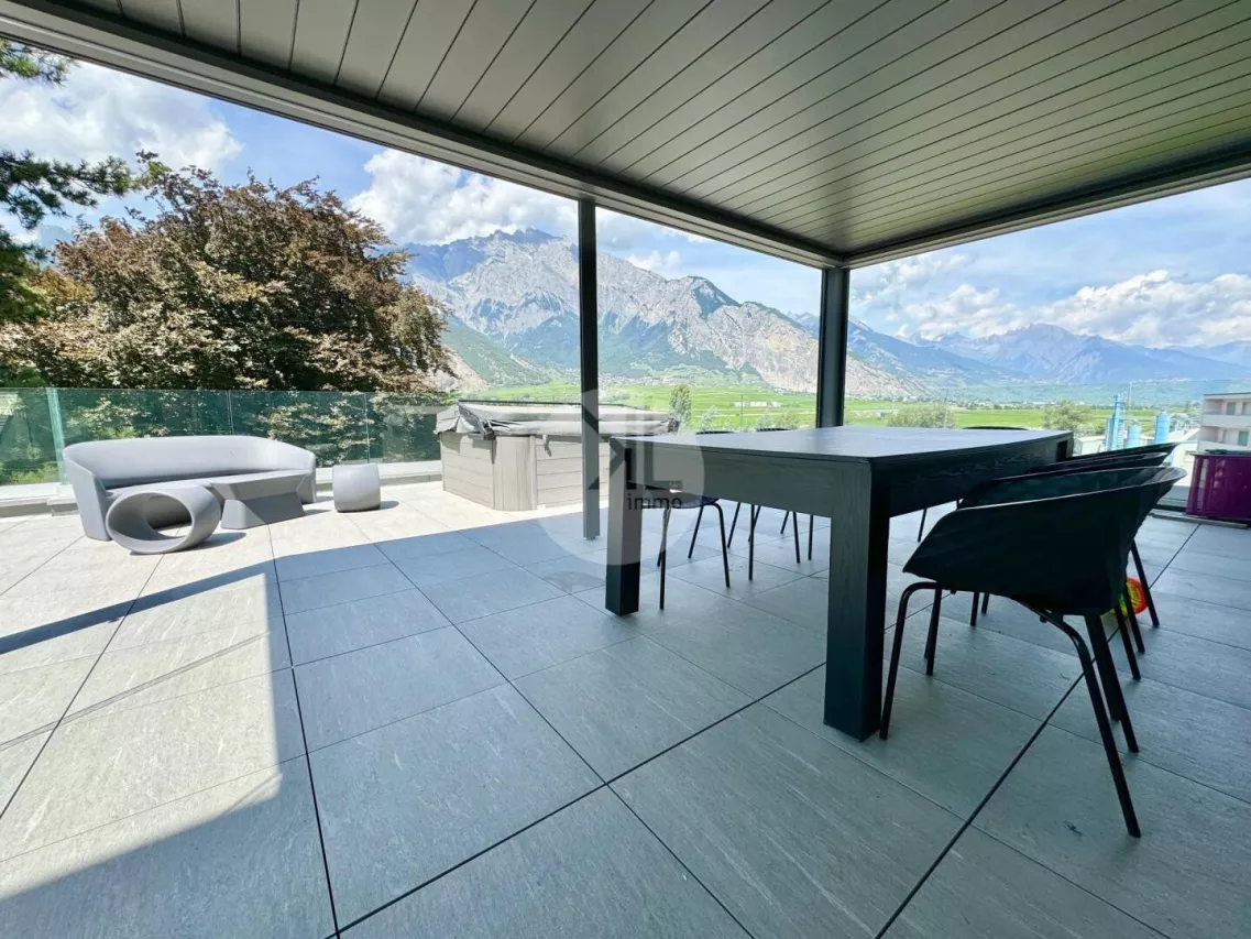 Riddes - Superbe, spacieux et lumineux avec grande terrasse et suite parentale