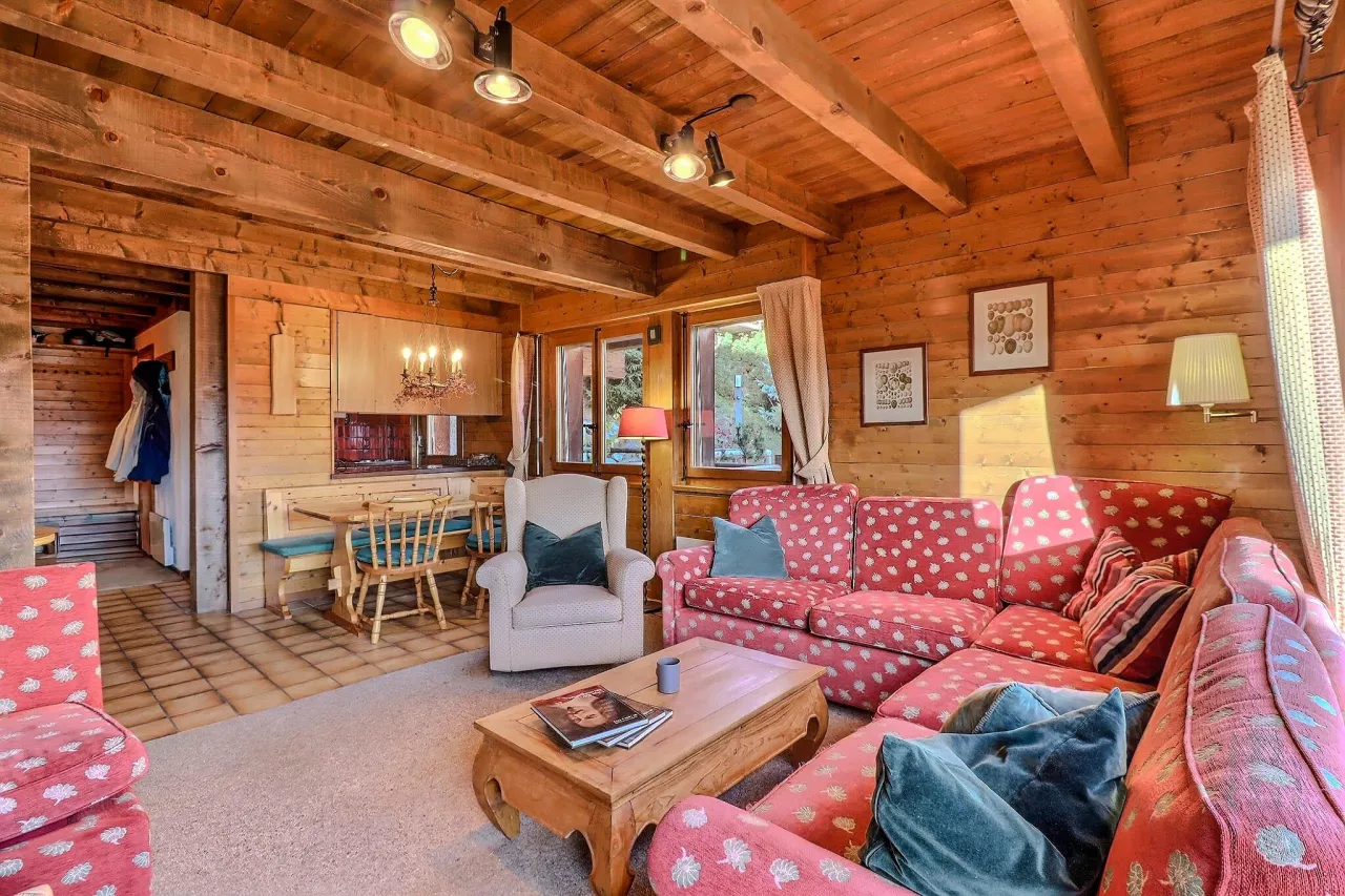 Élégant duplex de 4 pièces avec vue panoramique à vendre