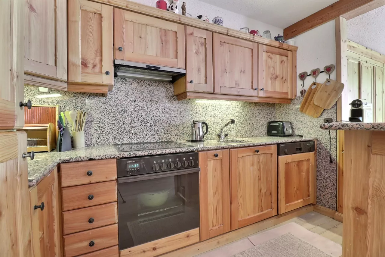 Appartement spacieux et lumineux de 2 chambres avec accès au jardin