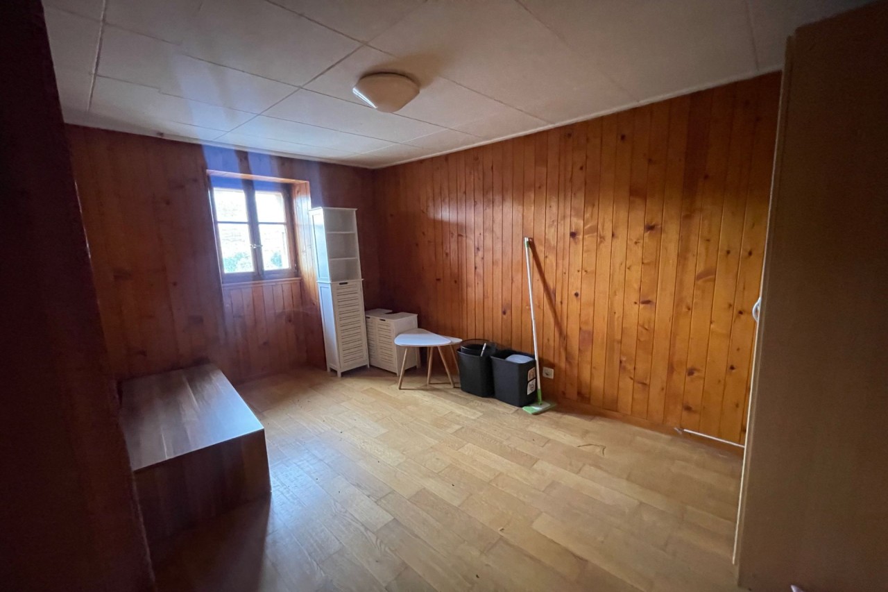 Maison villageoise à rénover de 6 pièces à Savièse