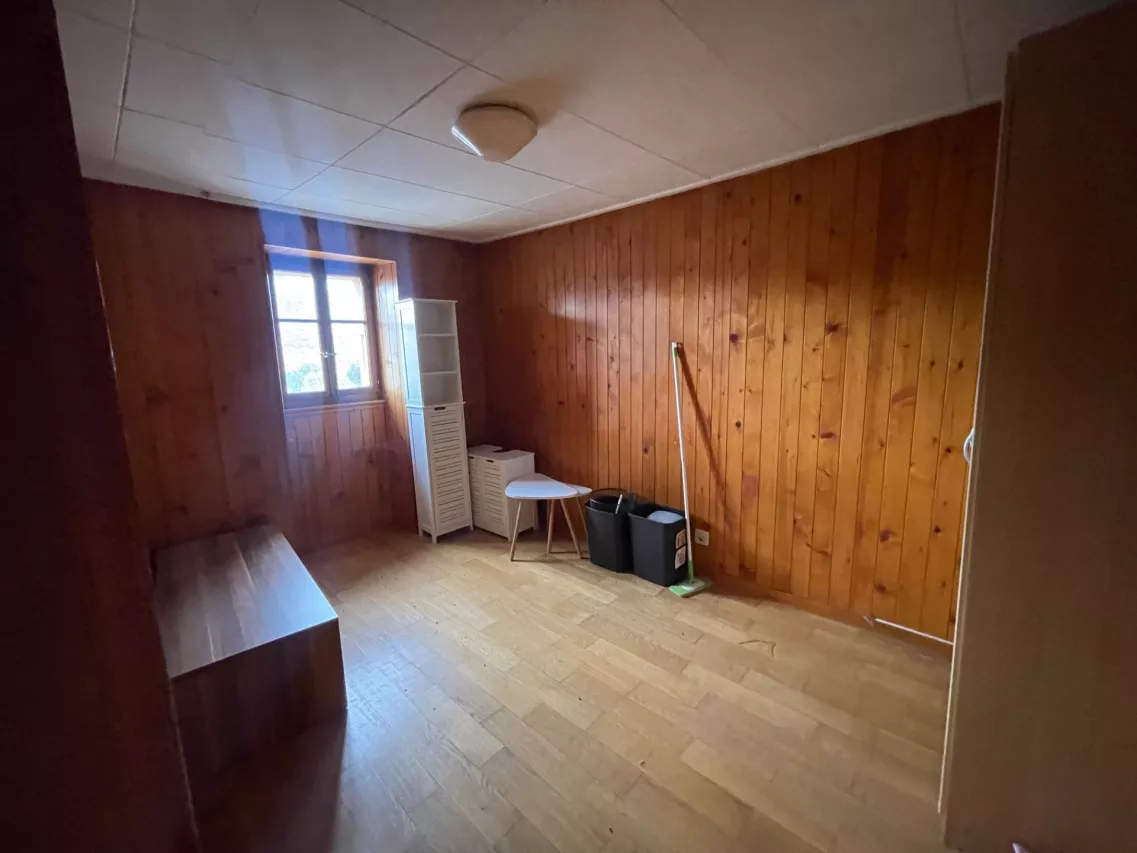 Maison villageoise à rénover de 6 pièces à Savièse