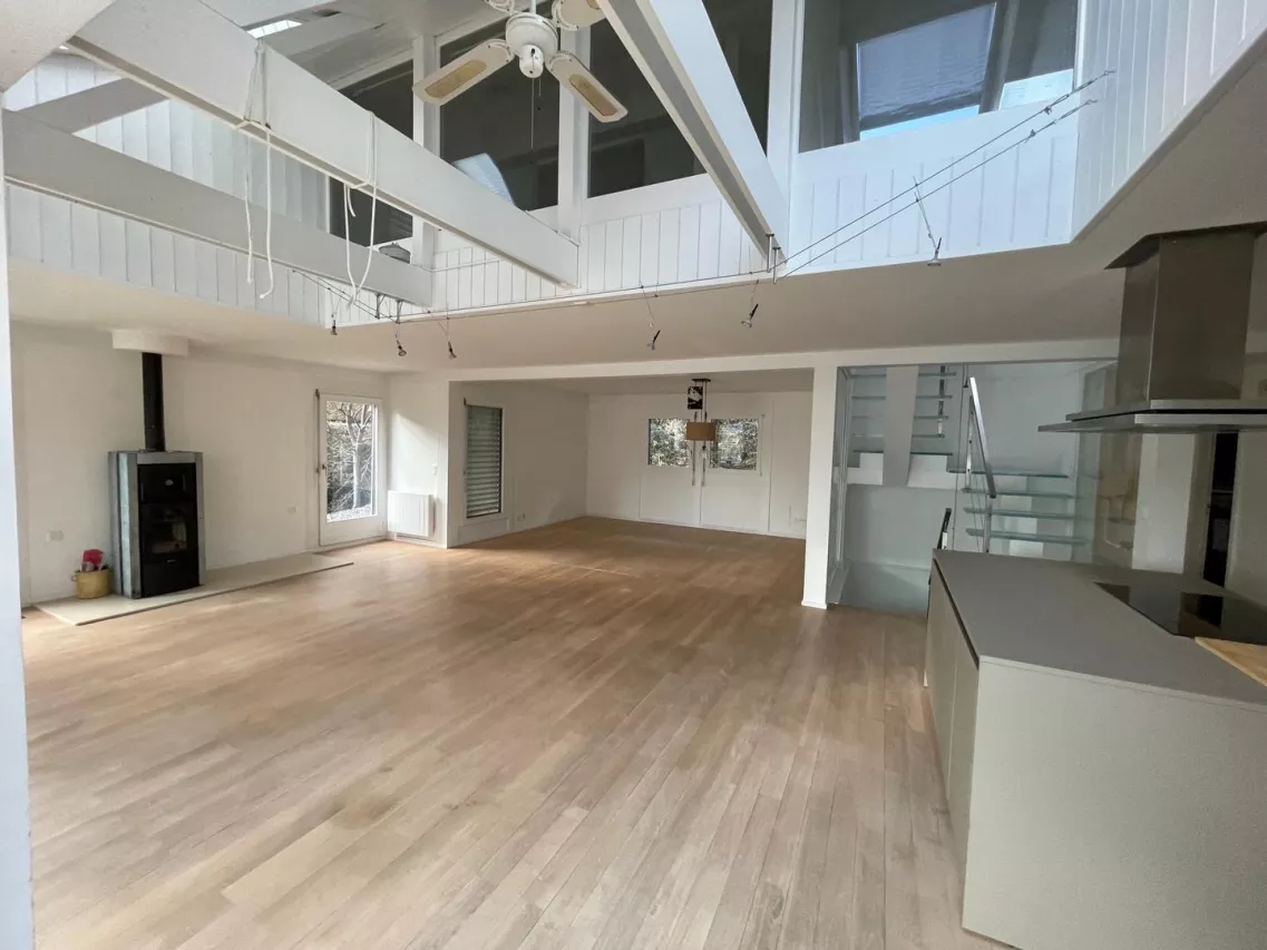 Villa 5.5 pièces 220 m<sup>2</sup>