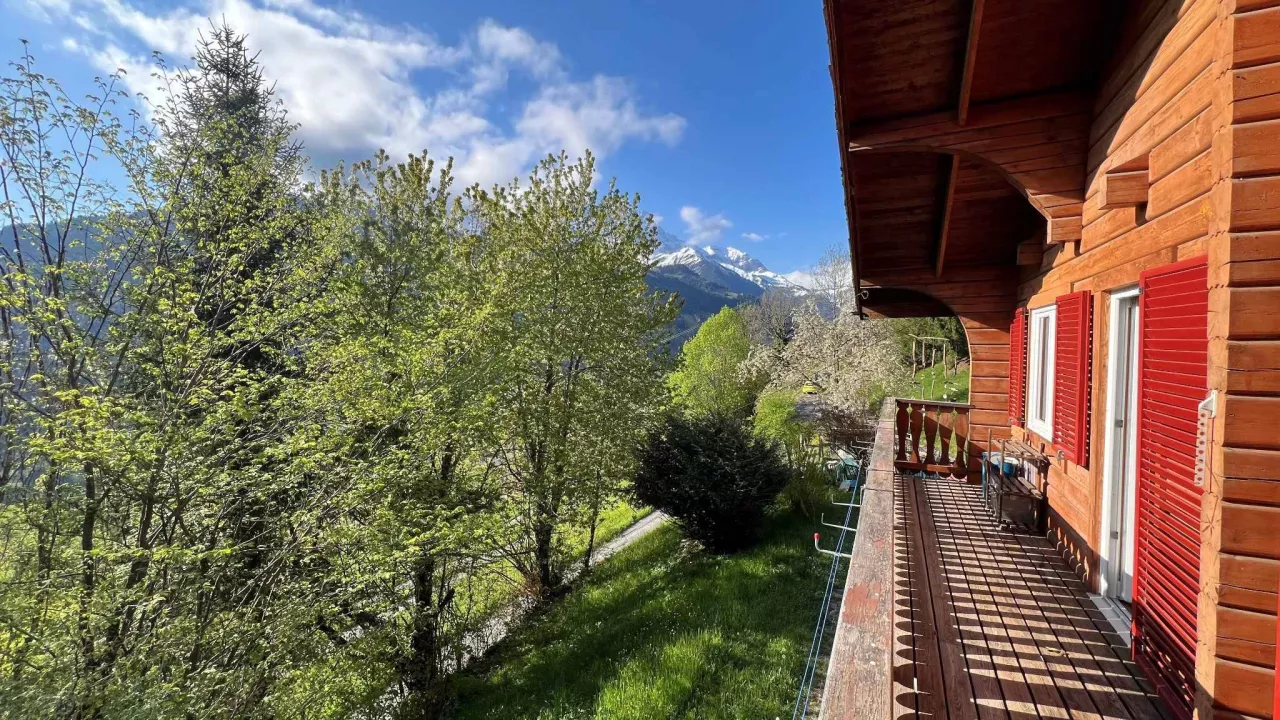 Troistorrents - Cadre de vie idyllique, chalet familial sans nuisances !