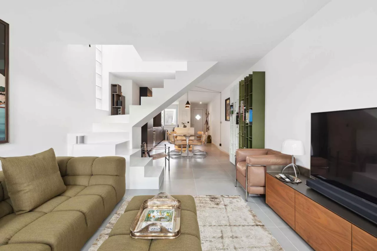 St-Livres - Vaste maison villageoise<br>de deux appartements