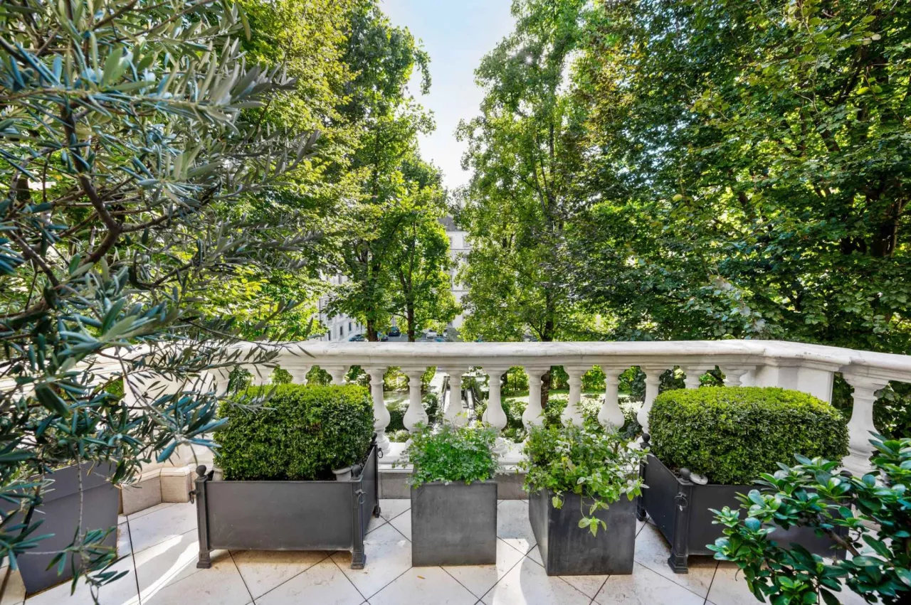 Genève - Exclusif: Somptueux appartement dans le quartier de l'église russe