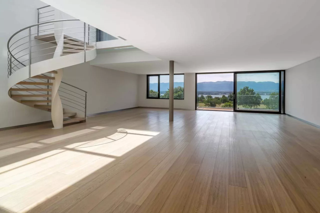 Corsier GE - Superbe duplex en attique avec vue sur le Lac, les champs et le Jura - En exclusivité !