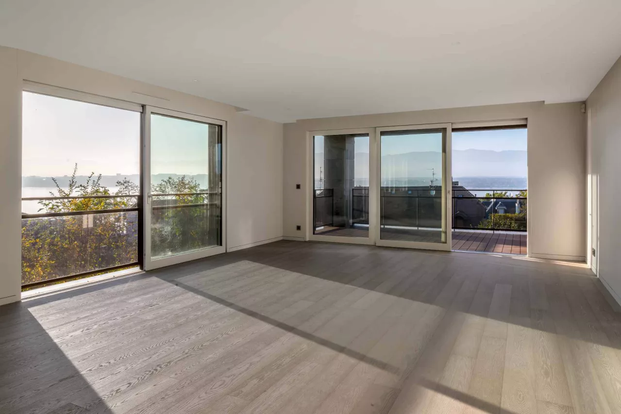 Cologny - Appartement neuf de haut standing avec vue panoramique sur le lac