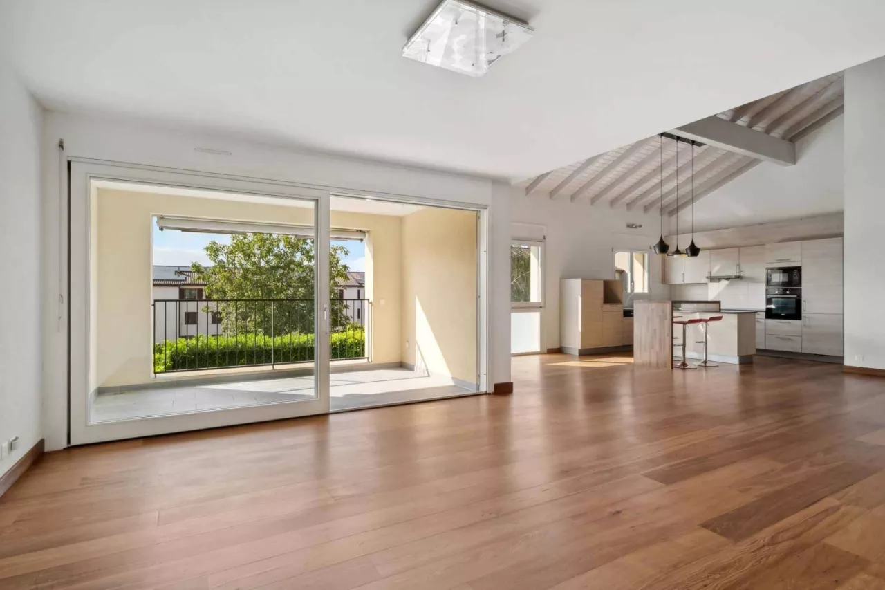 Bernex - Bel appartement en duplex à Bernex