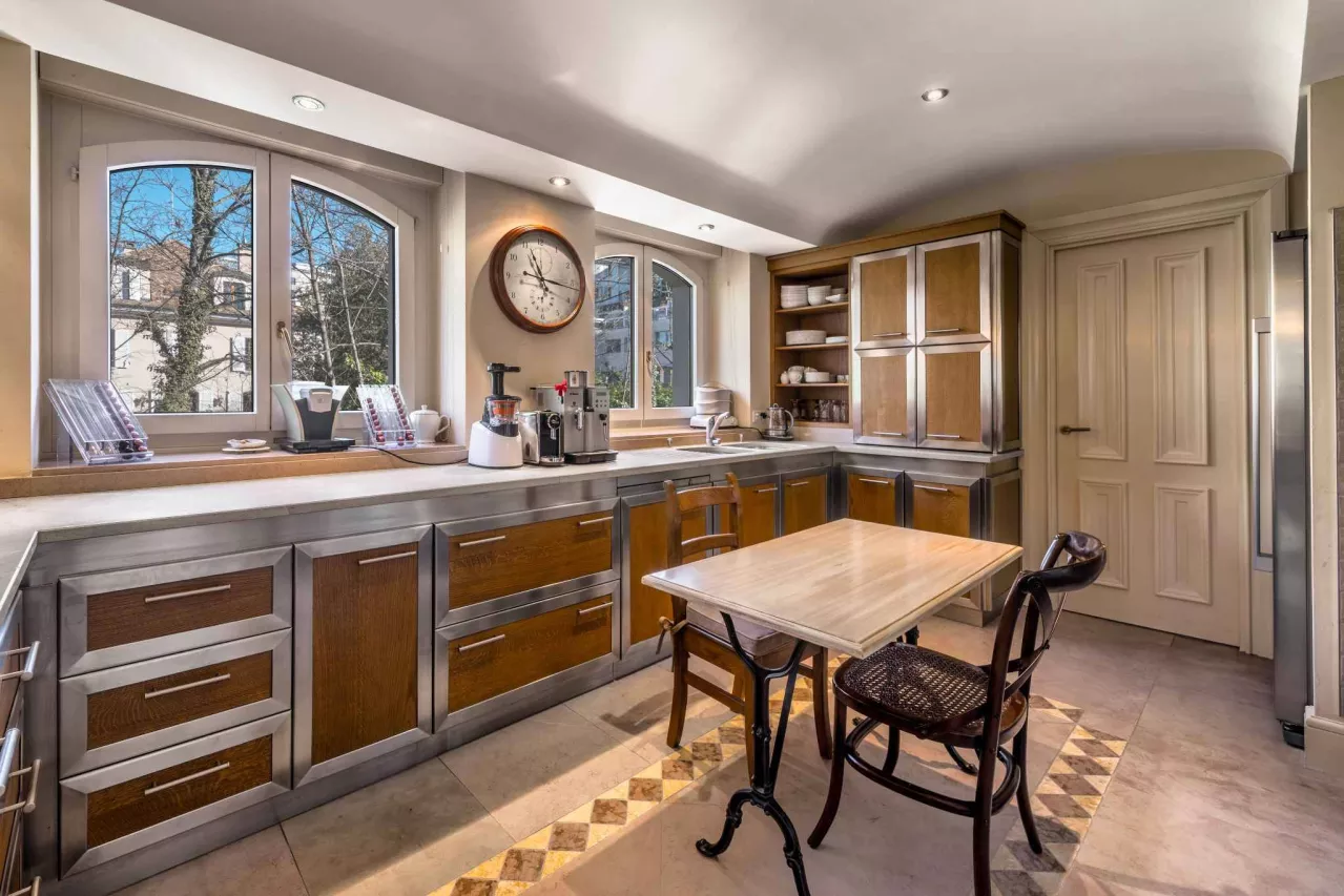 Genève - Luxueux appartement de 7 pièces à Champel