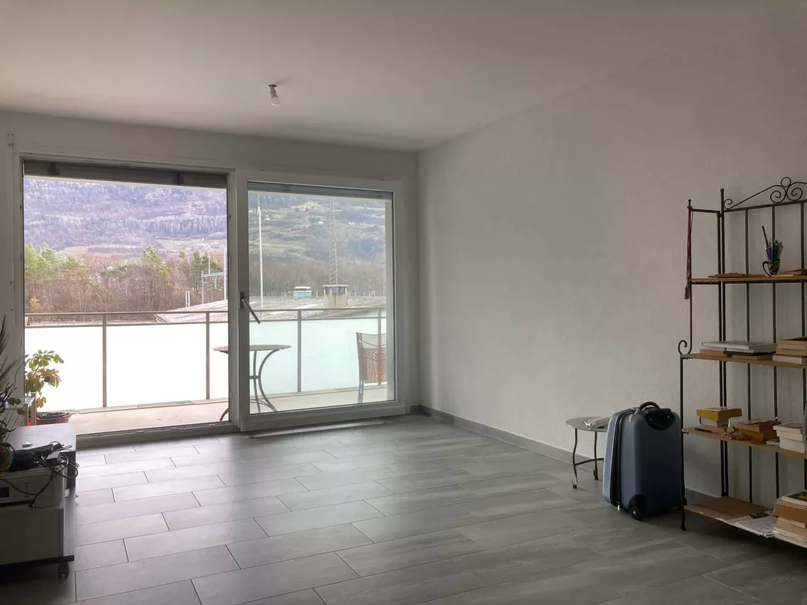 Ardon - Belle appartement de 2.5 pièces au 1er étage