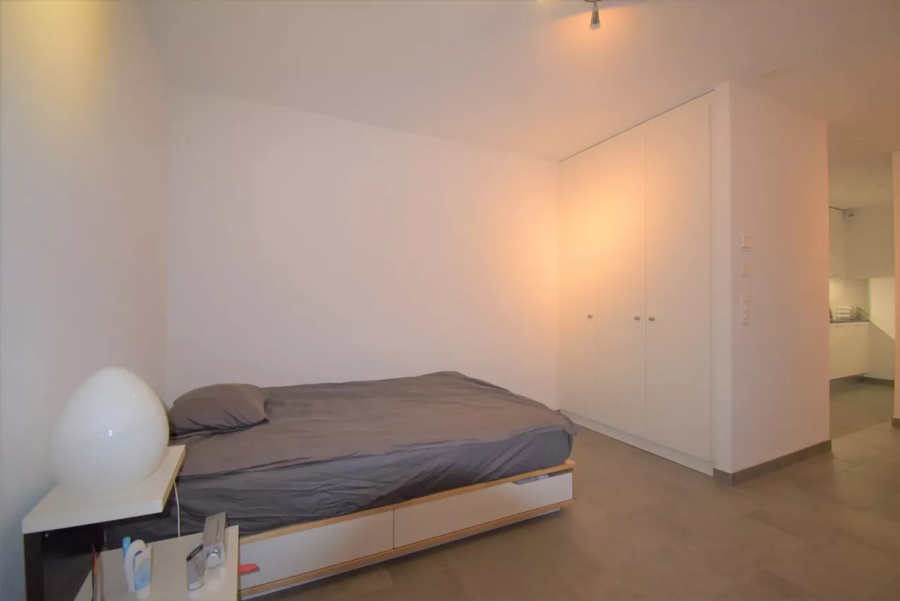 Studio au 3ème étage à louer