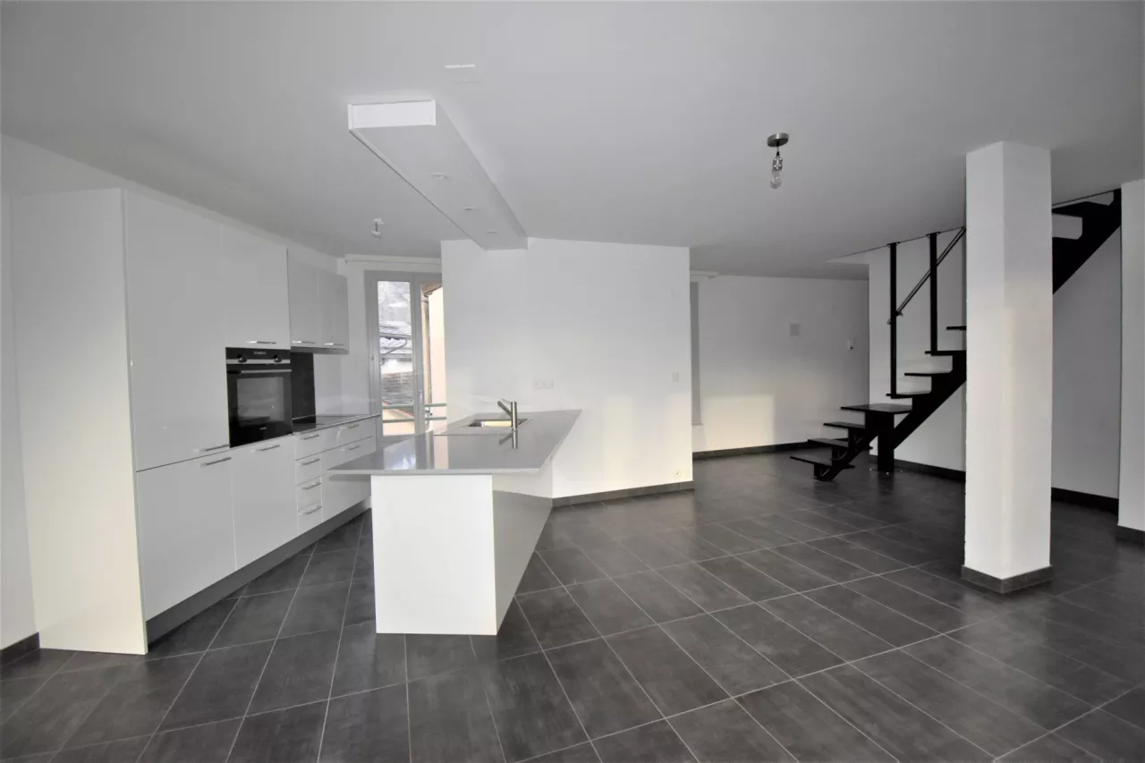 St-Pierre-de-Clages - Reprise de bail - Appartement de 4.5 pièces en duplex