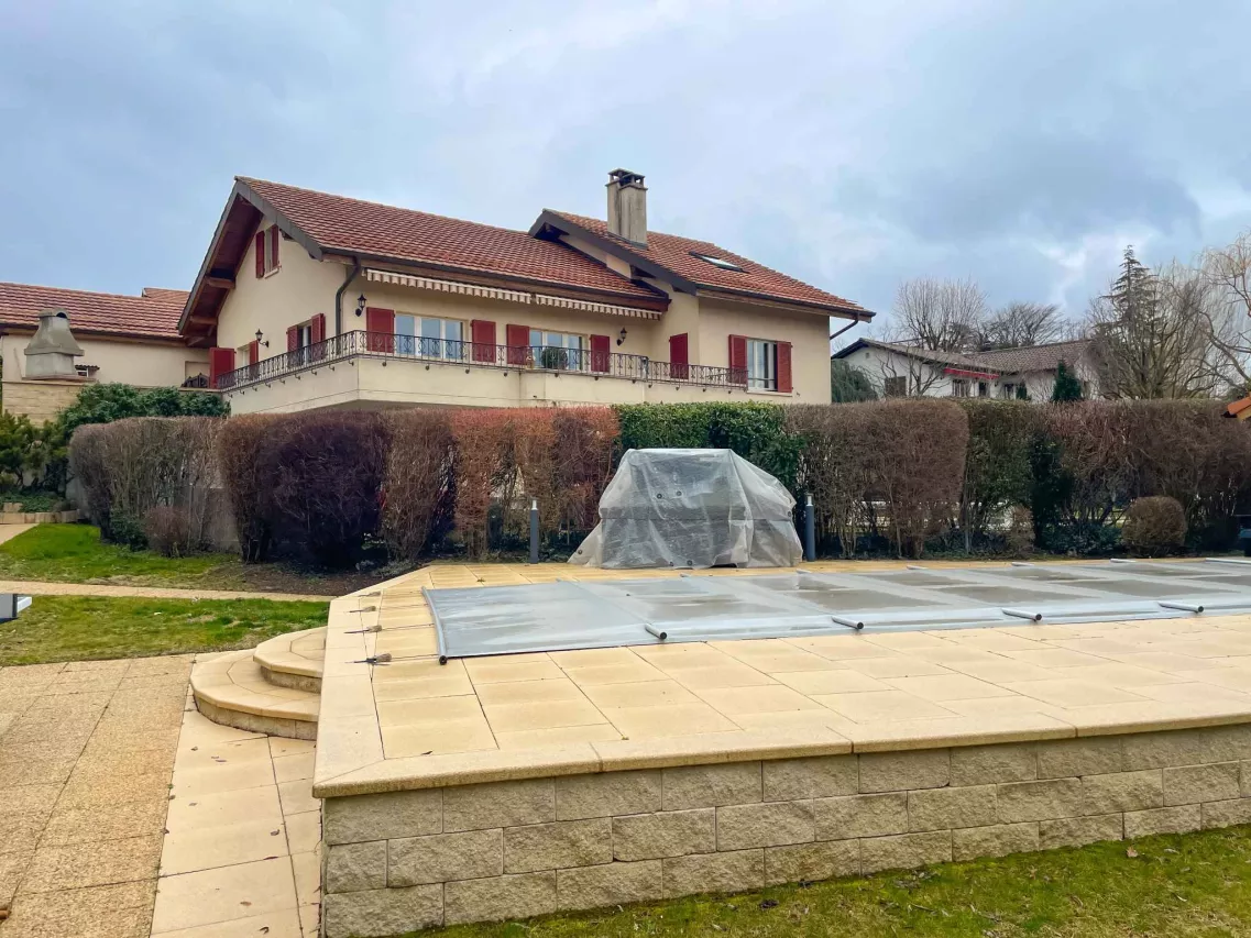 Villars-Ste-Croix - SPACIEUSE VILLA DE 6,5 PIECES AVEC PISCINE EXTERIEURE CHAUFFEE