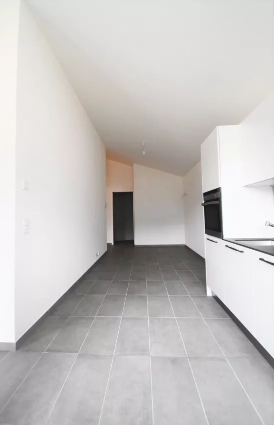 Ardon - Reprise de bail d'un appartement de 2.5 pièces en attique