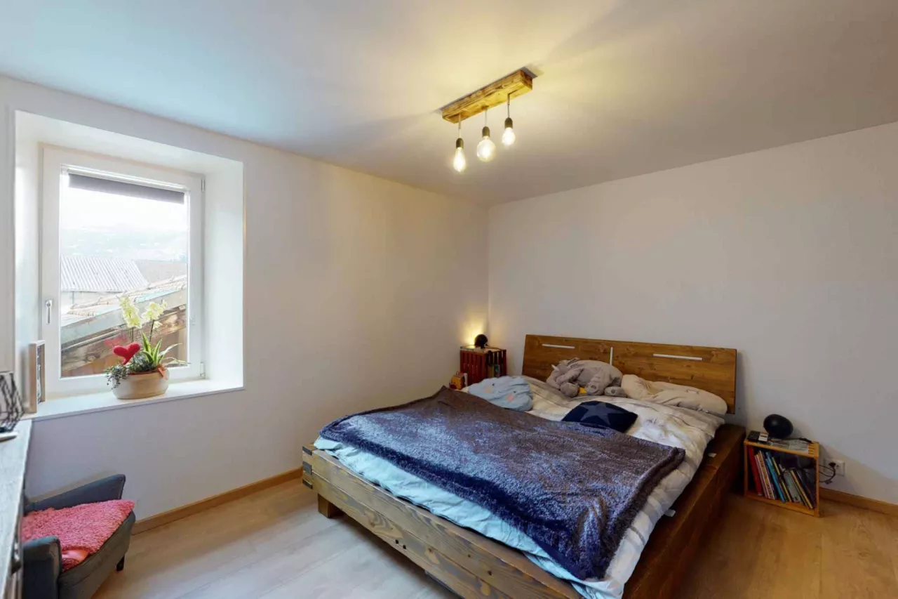 Affaire à saisir magnifique appartement de 3.5 pièces situé au 2? étage d'une petite PPE