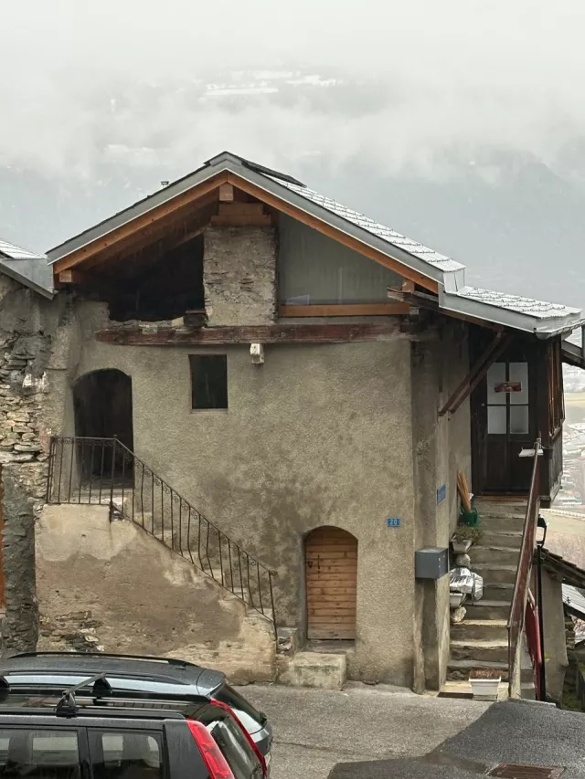 Chermignon - Appartement 1 pièce et demi dans une maison de village