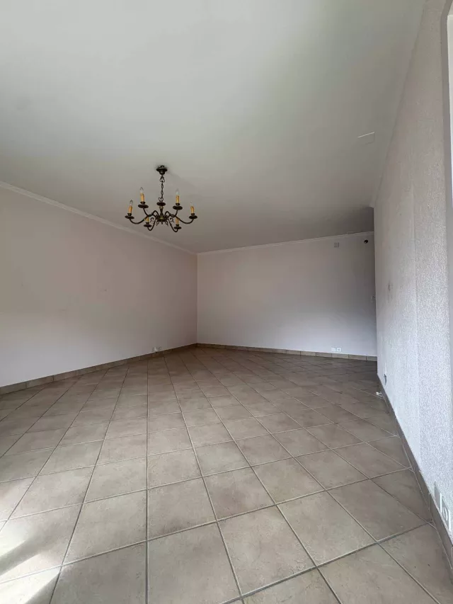 Affaire à saisir 1.5 pièce avec balcon plein sud de 12m2 objet rare!!