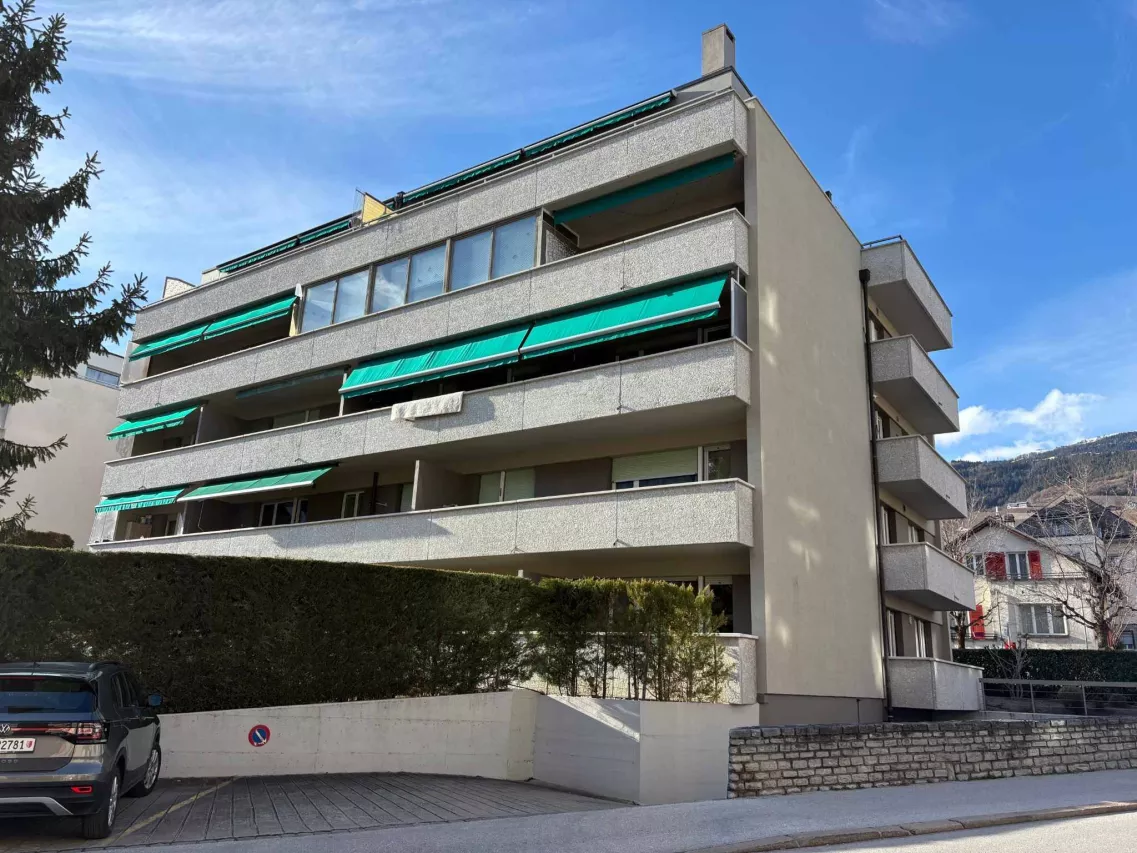 À vendre lumineux appartement 4.5 pièces là Sierre