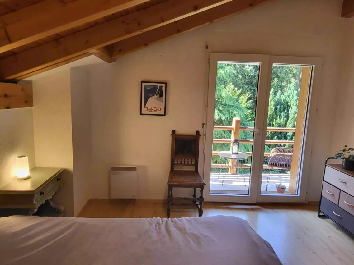 Magnifique chalet entouré de nature dans un havre de tranquillité