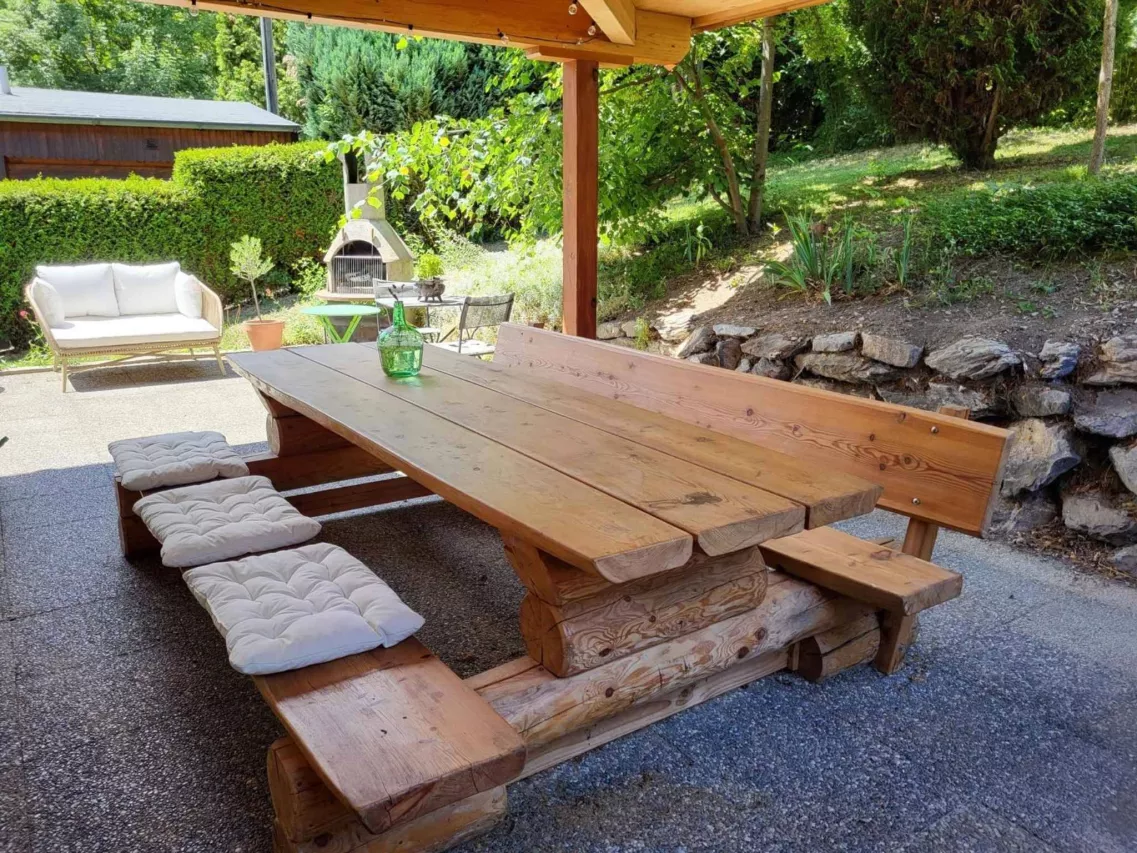 Magnifique chalet entouré de nature dans un havre de tranquillité