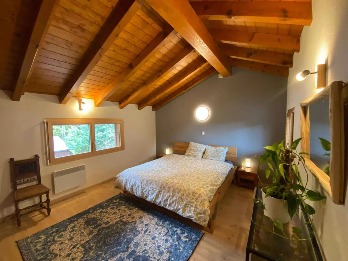 Magnifique chalet entouré de nature dans un havre de tranquillité