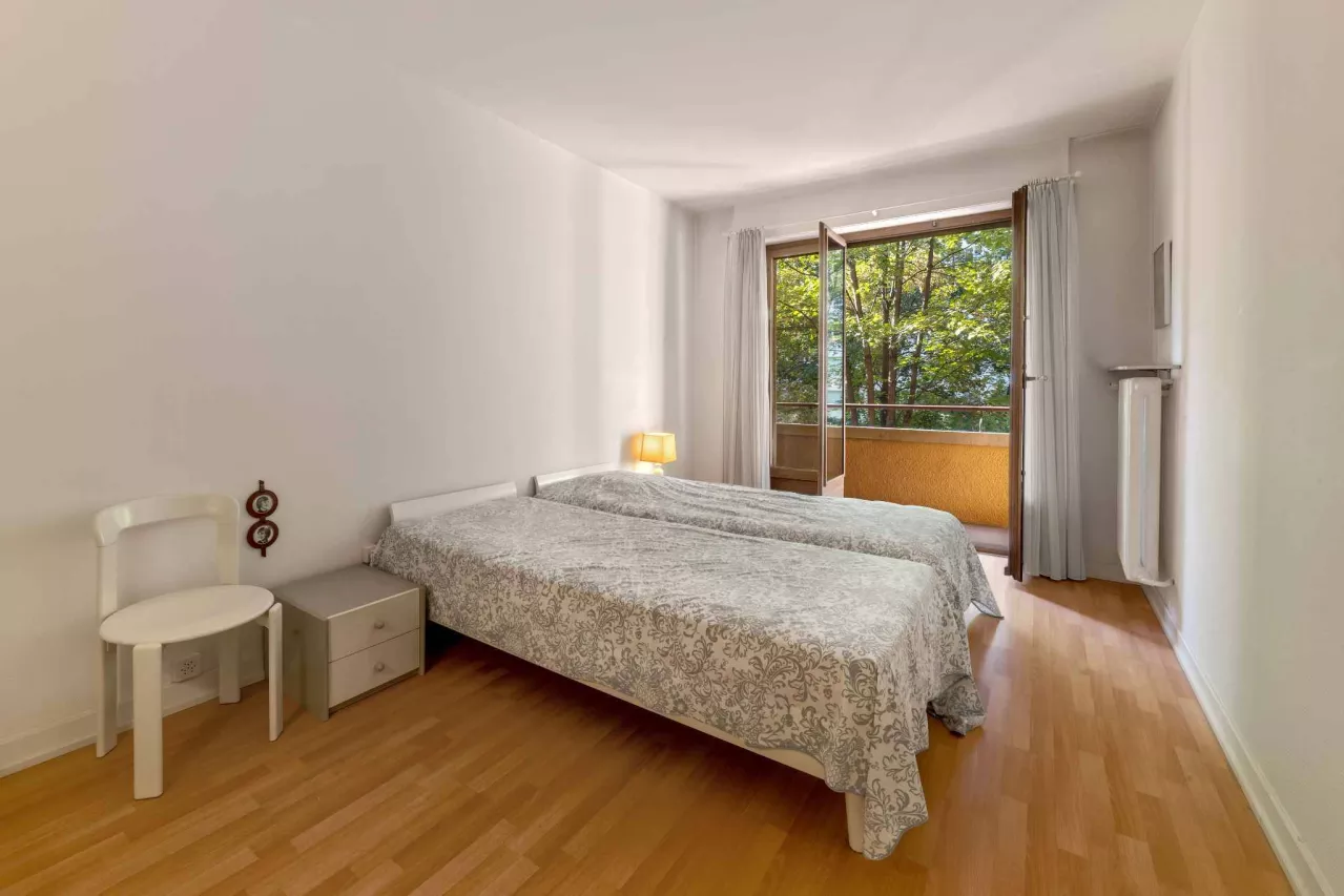 Genève - Appartement traversant de 4.5 pièces à l'avenue Dumas