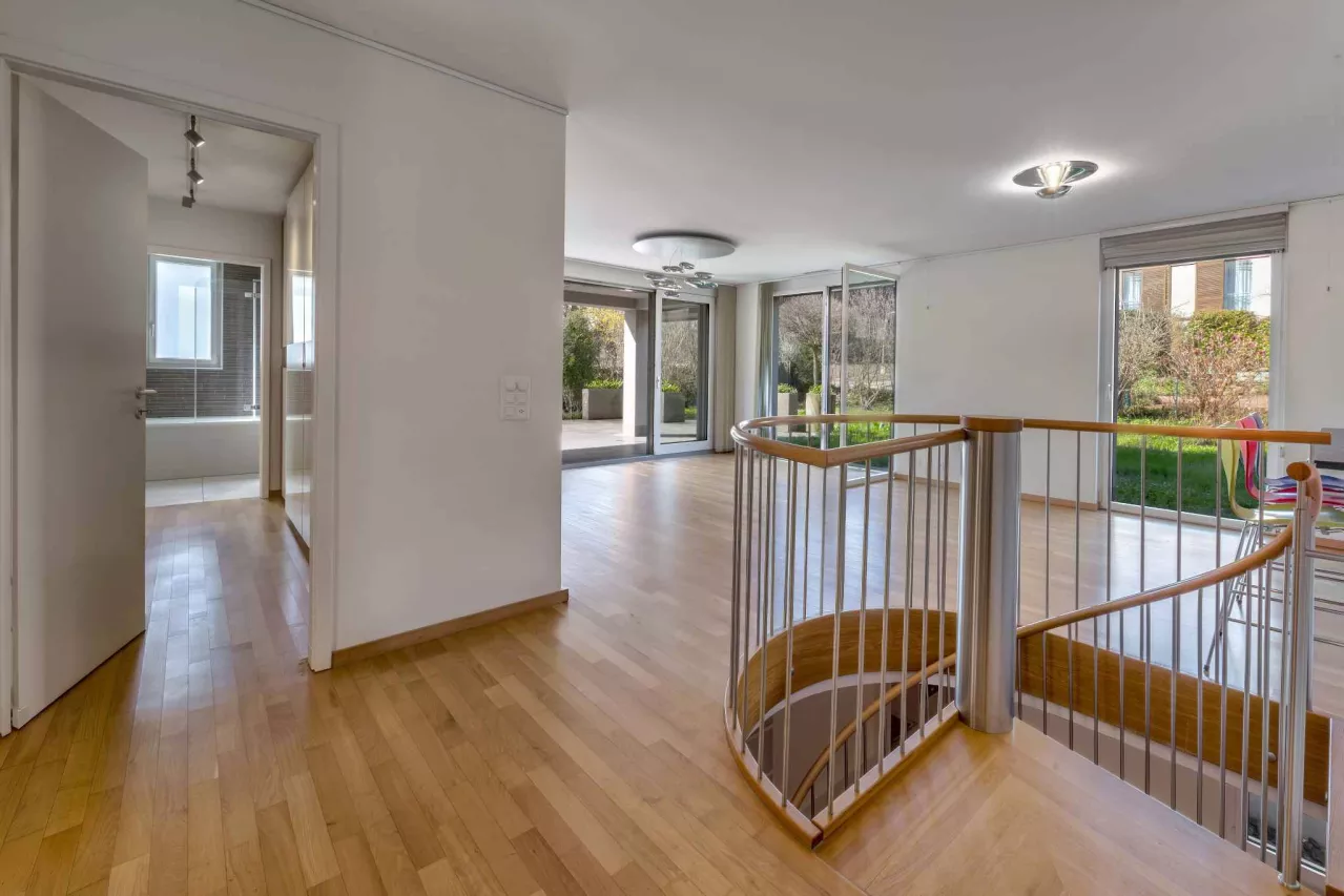 Chavannes-des-Bois - Duplex familial avec jardin et triple exposition