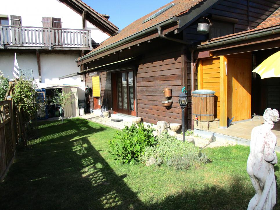 Bettens - Maison de Village 5 pièces à Bettens