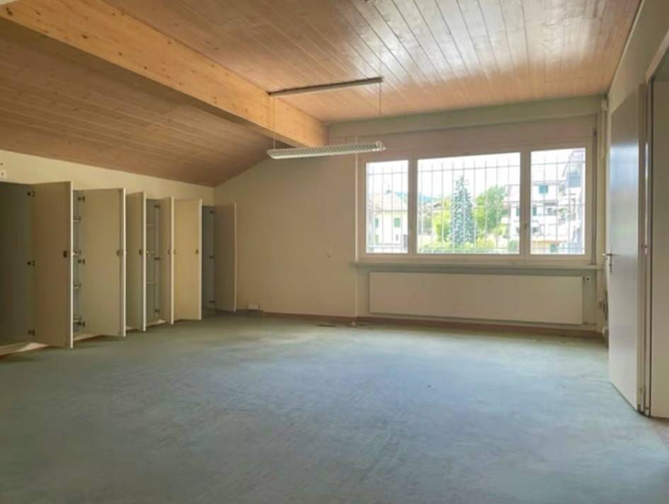 La Sarraz - Administratif/Bureau 330 m2 à La Sarraz