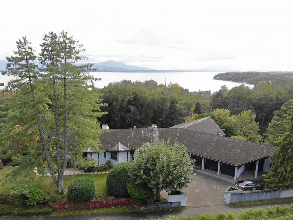 Dully - Villa Individuelle 10 pièces à Dully