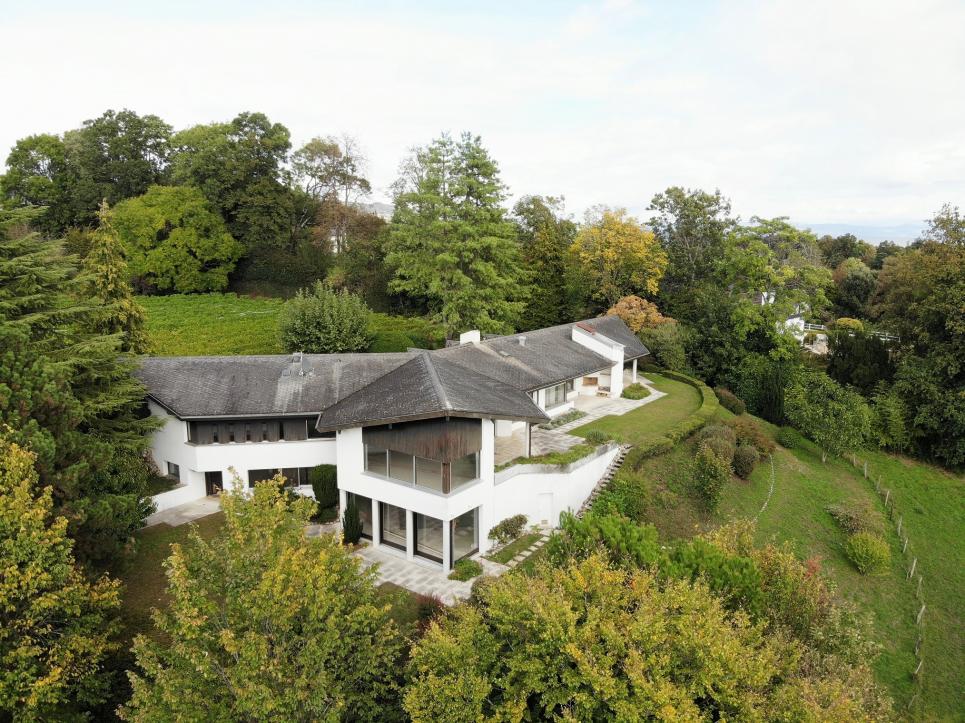 Dully - Villa Individuelle 10 pièces à Dully