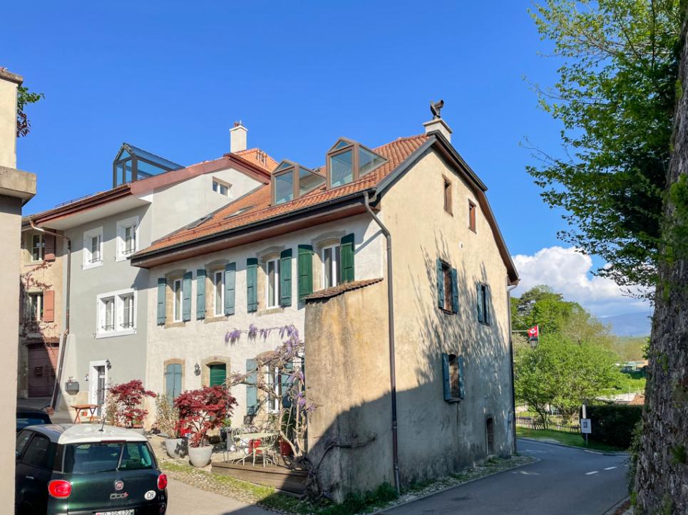 Aubonne - Immeuble mixte à Aubonne