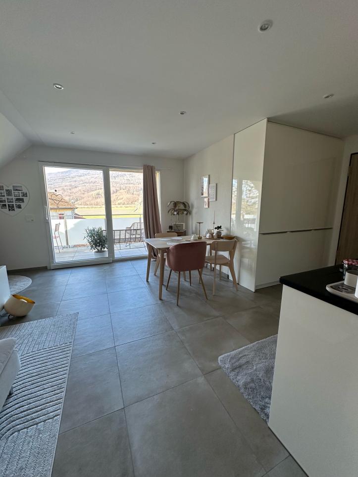 Corcelles-près-Concise - Appartement 2.5 pièces à Corcelles-près-Concise