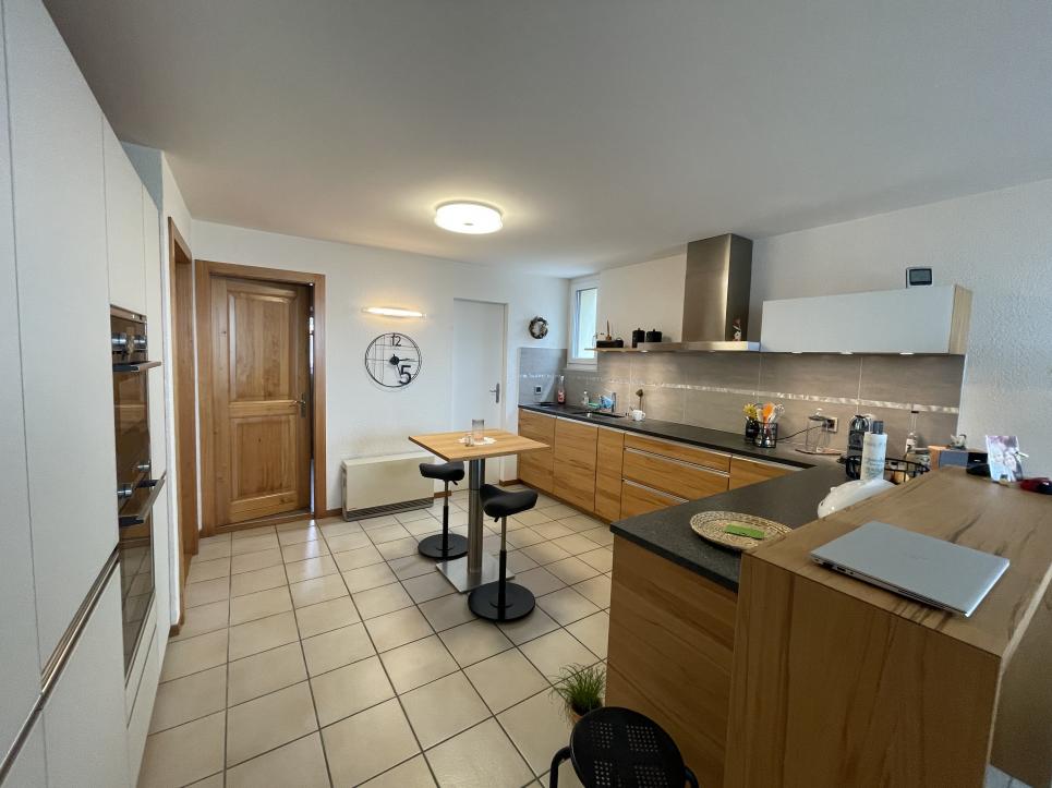 Sullens - Duplex 3.5 pièces à Sullens
