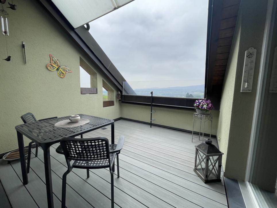 Sullens - Duplex 3.5 pièces à Sullens