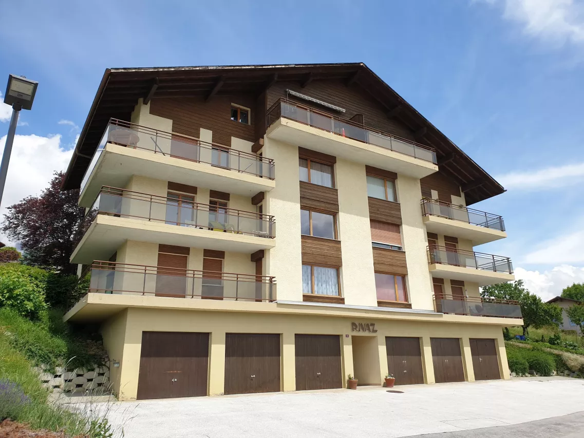 Locations de vacances: Appartement La Rivaz