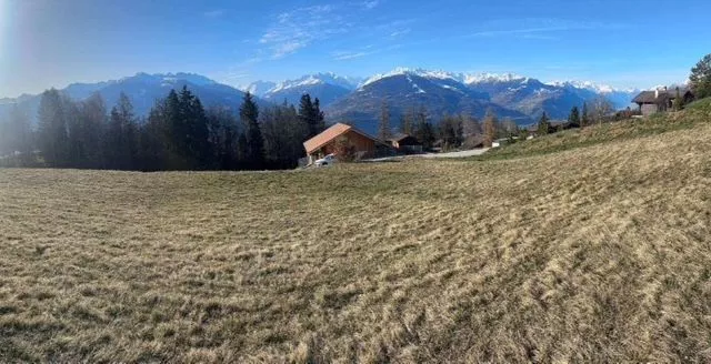 Chalet de standing à construire réf. Rouge-Gorge
