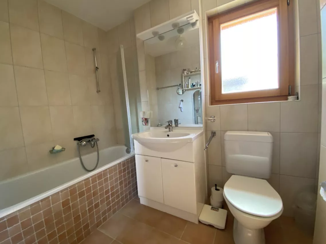 Superbe duplex avec jardin, panorama dégagé et garage, un atout indéniable