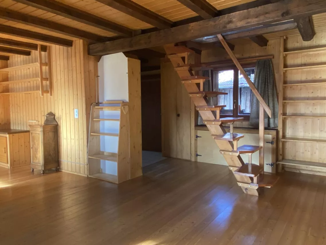 Maison villageoise avec potentiel de rendement au coeur d'Arbaz