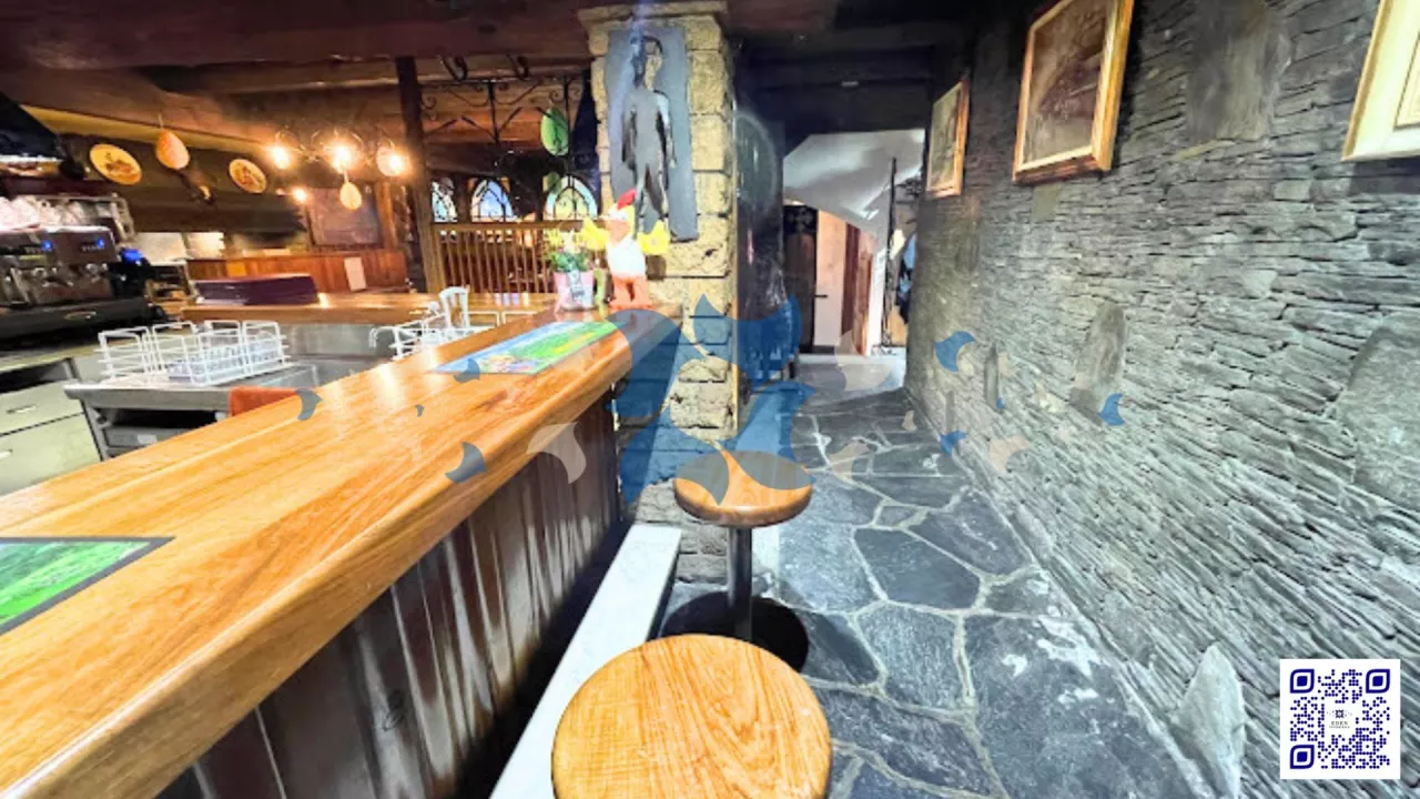 À vendre ? Restaurant de caractère de 580 m² à Saint-Maurice (VS) Authenticité, volumes généreux et emplacement stratégique ? Possibilité de libération rapide !